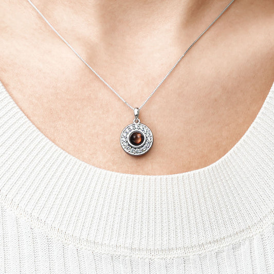 Gnoce Projection Personalized Photo Necklace_3