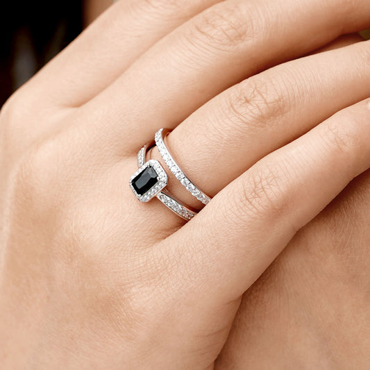 Gnoce Sparkling Rectangle-cut Stackable Ring_4