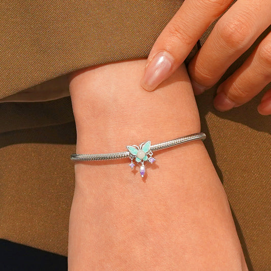 Gnoce Glow-in-the-Dark Butterfly Charm_6