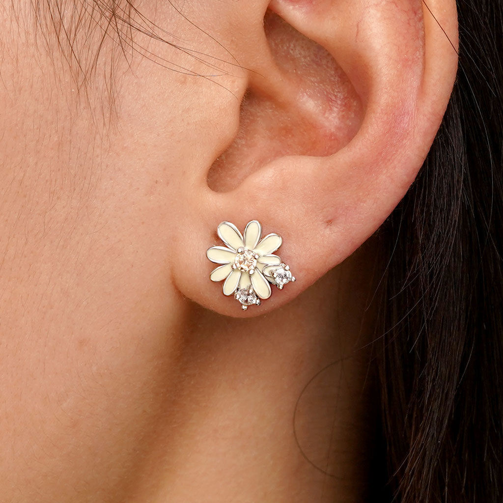 Gnoce Birthday Flower Series Daisy Stud Earrings_5