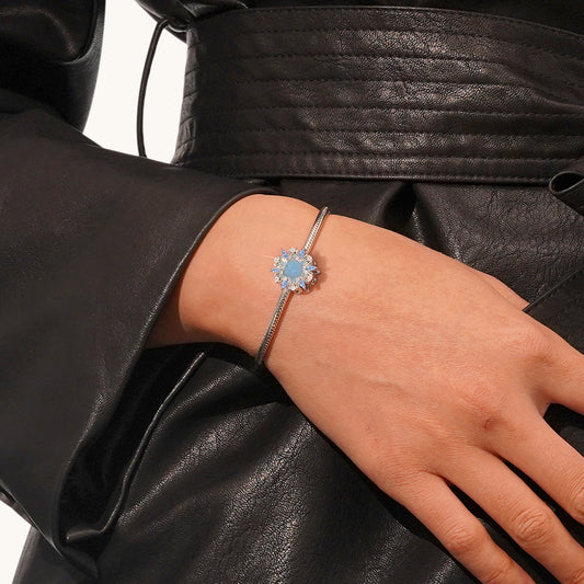 Gnoce Color-changing Snowflake Charm_6