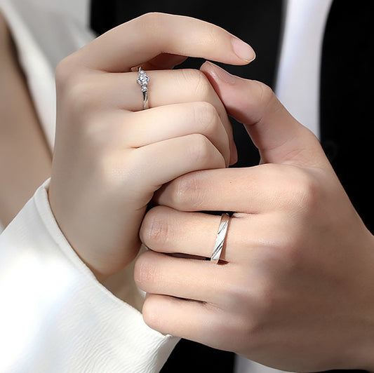 Gnoce 'Love At First Sight' Adjustable Diamond Couple Rings_5