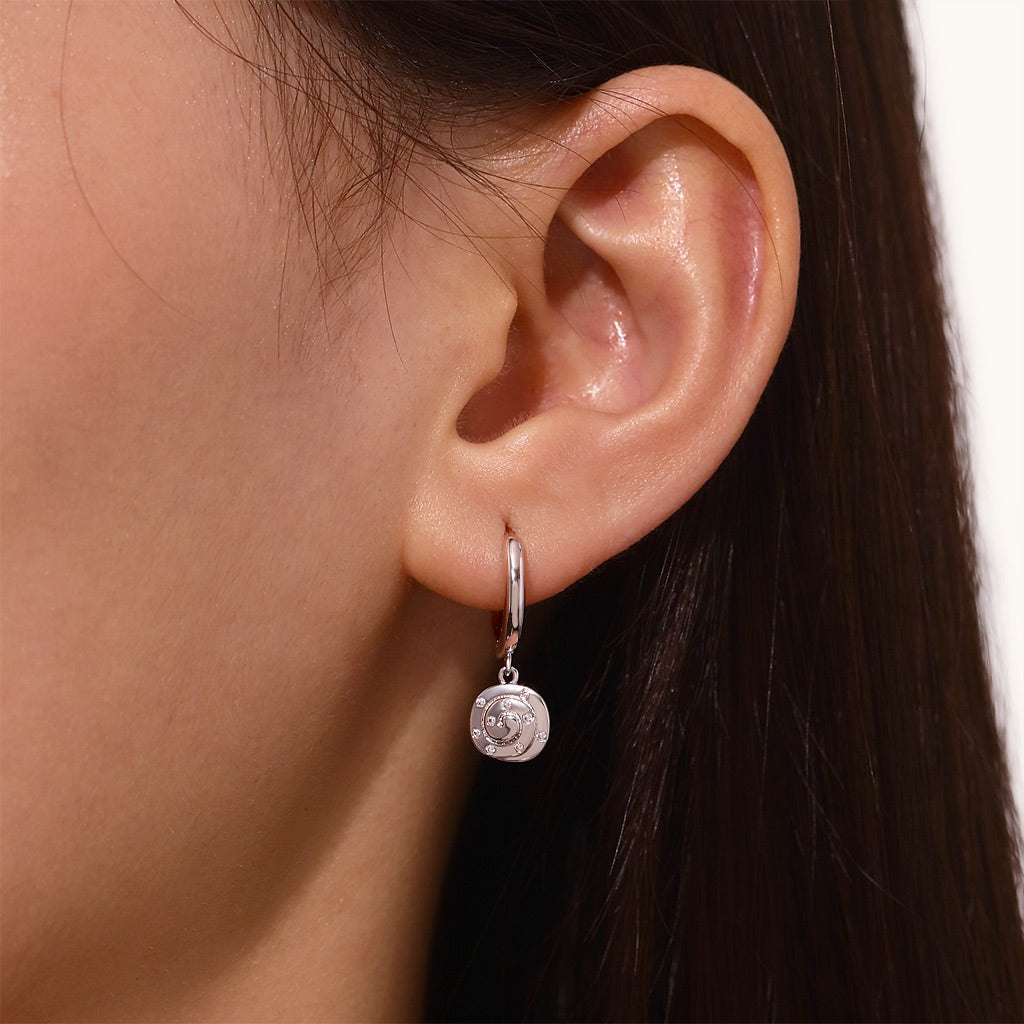 Gnoce Cinnamon Bun Hoop Earrings_5