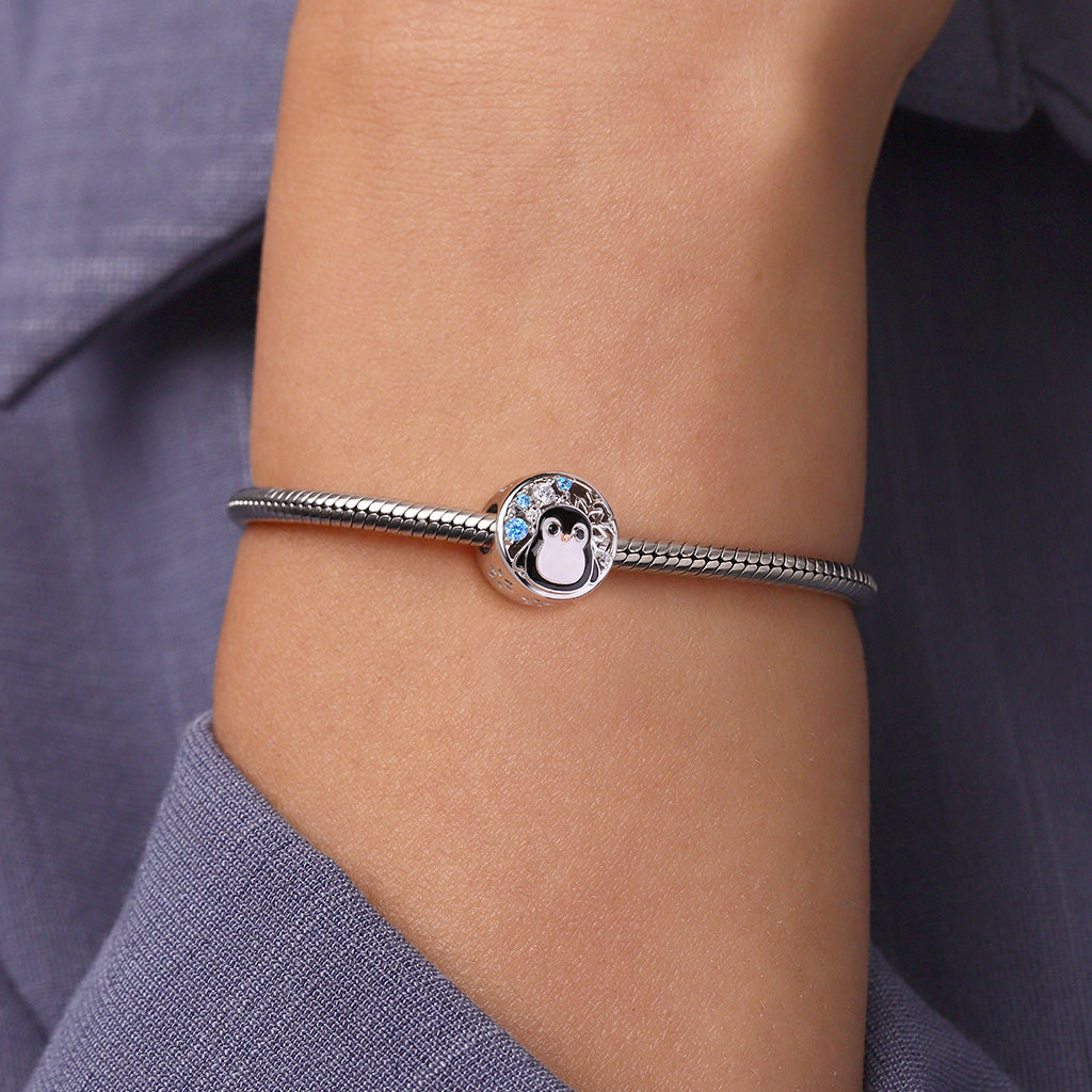 Gnoce "Winter is Coming" Penguin Figure 925 Sterling Silver Charm Bead with Shining CZ_4