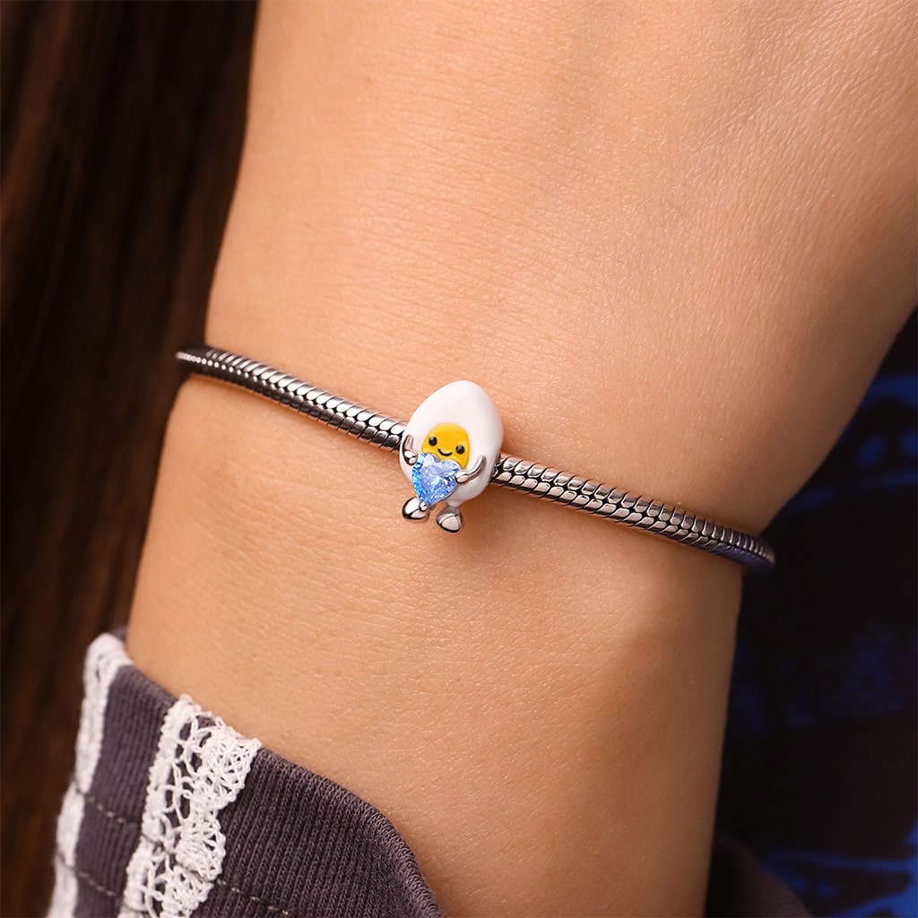 Gnoce Happy Boiled Egg Embraces Love Charm_7