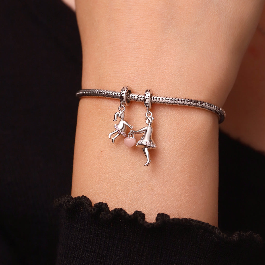 Gnoce Engravable Mother's Day Holding Hand Double Pendant Dangle Charm_7