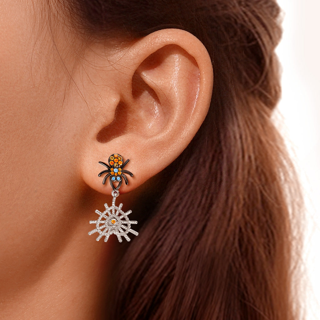 Gnoce Mismatched Spider & Heart Net Drop Earrings_4