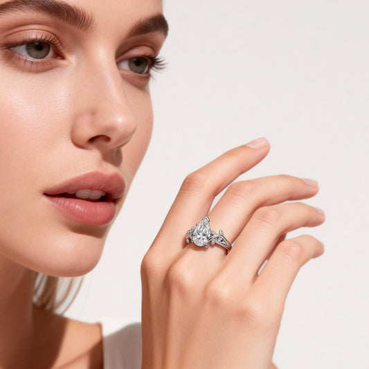 Gnoce Vintage Style Twig Pear-cut Engagement Ring_2