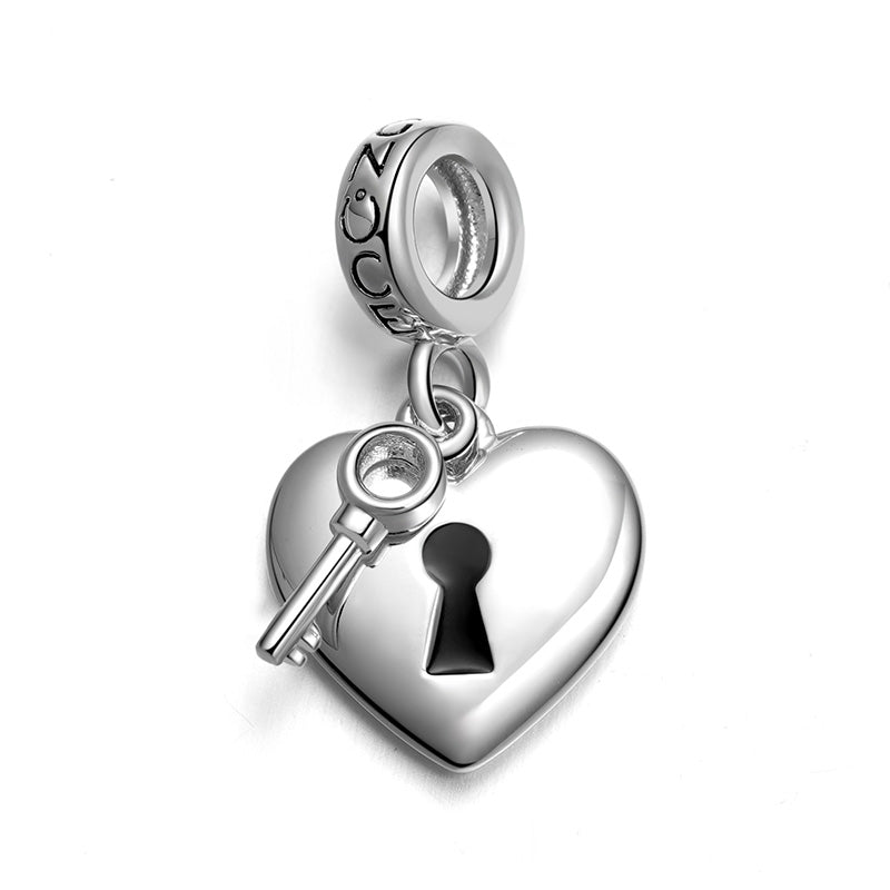 Gnoce Engravable Heart & Key 925 Sterling Silver Pendant_2