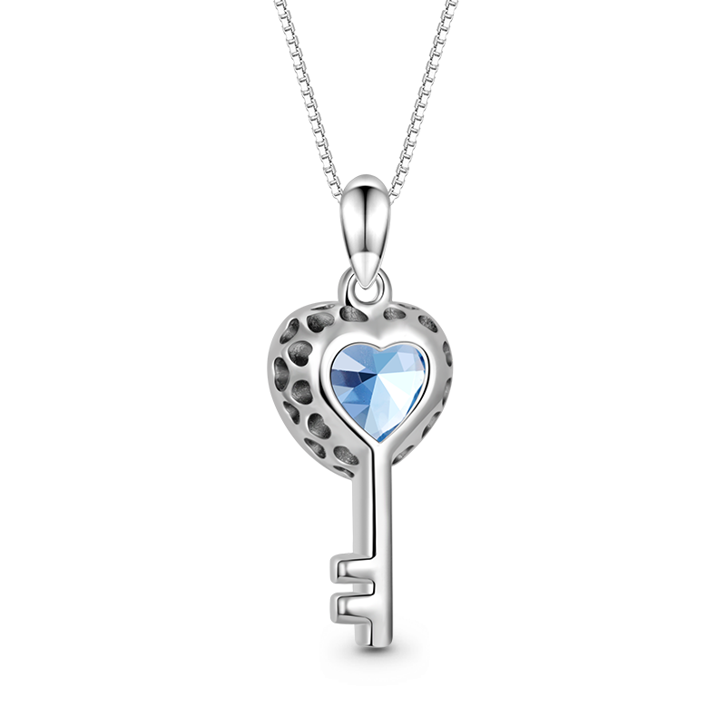 Gnoce Blue Love Heart Key Necklace_2