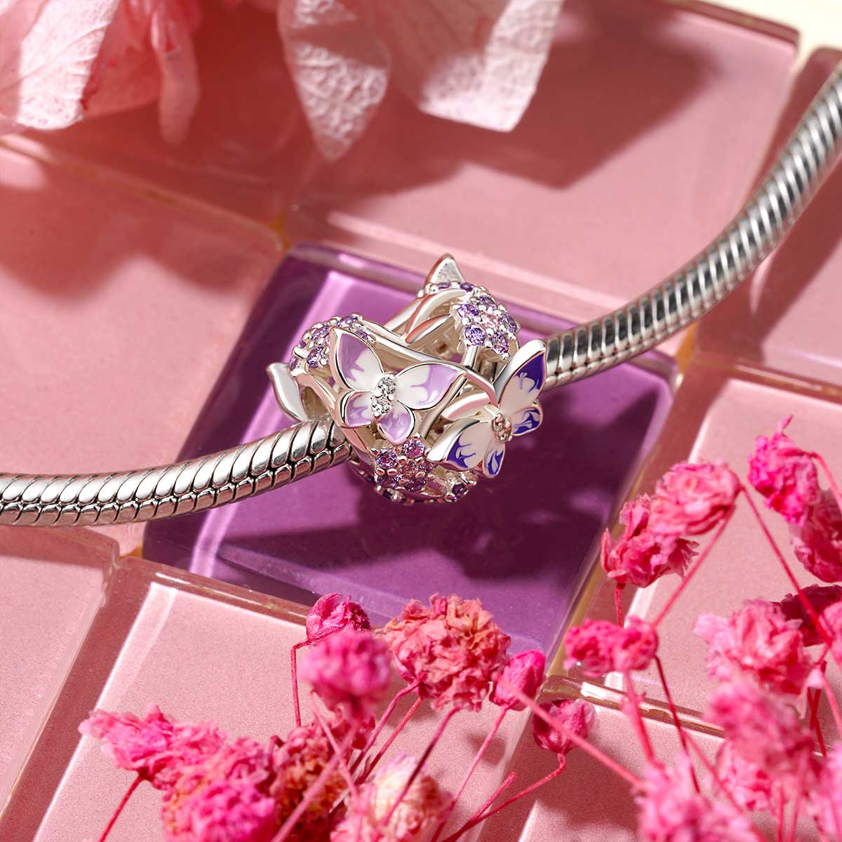 Gnoce Sparkling Butterfly Heart Charm_3