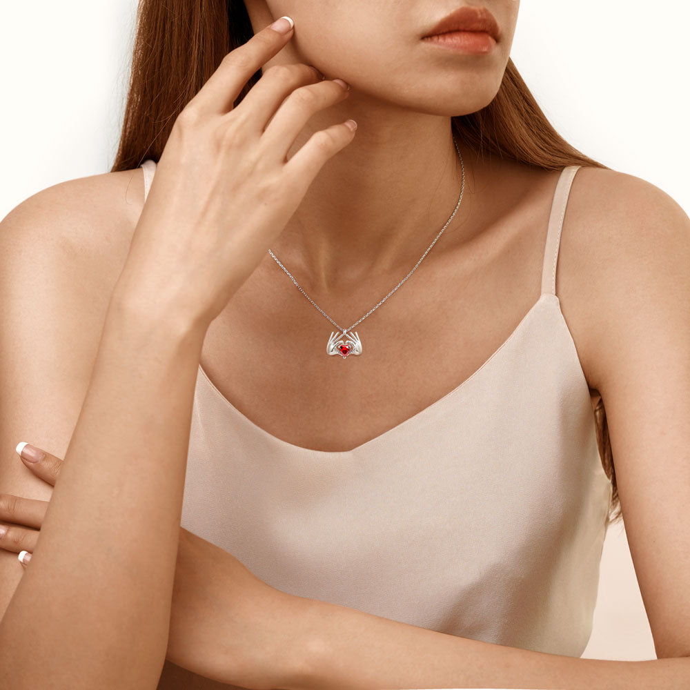 Gnoce Sparkling Love Me Necklace_4