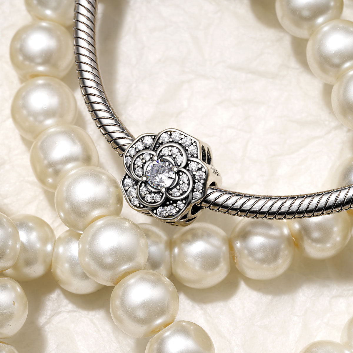 Gnoce Sparkling Camellia Flower Charm_3