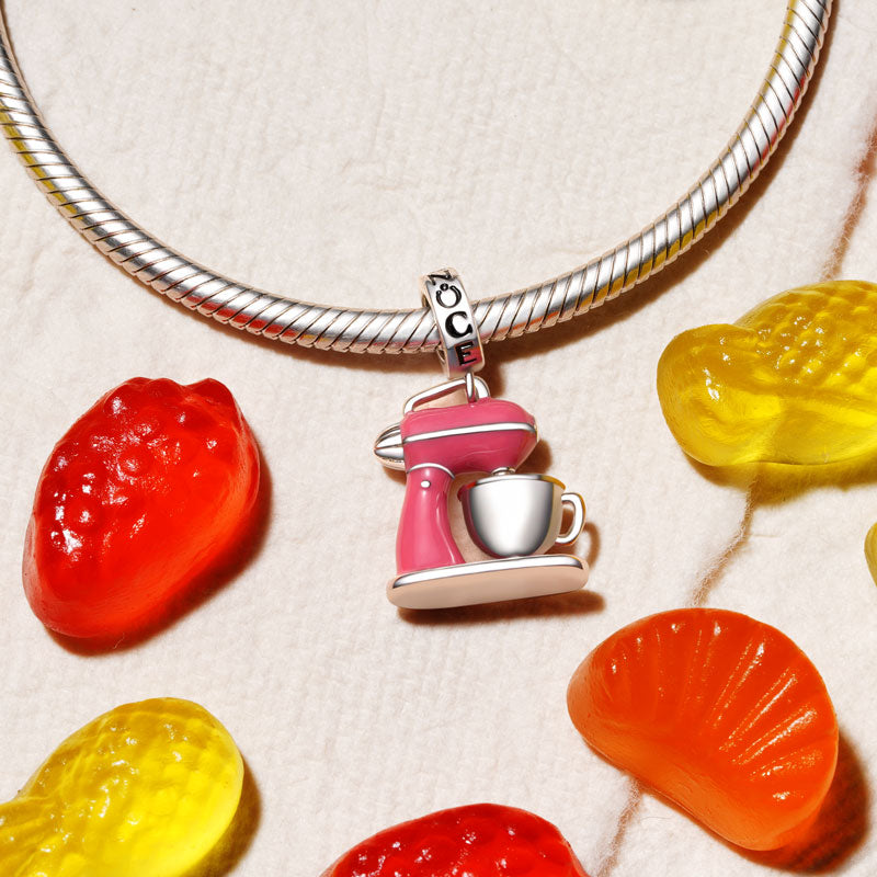 Gnoce Baker's Mixer Charm_3