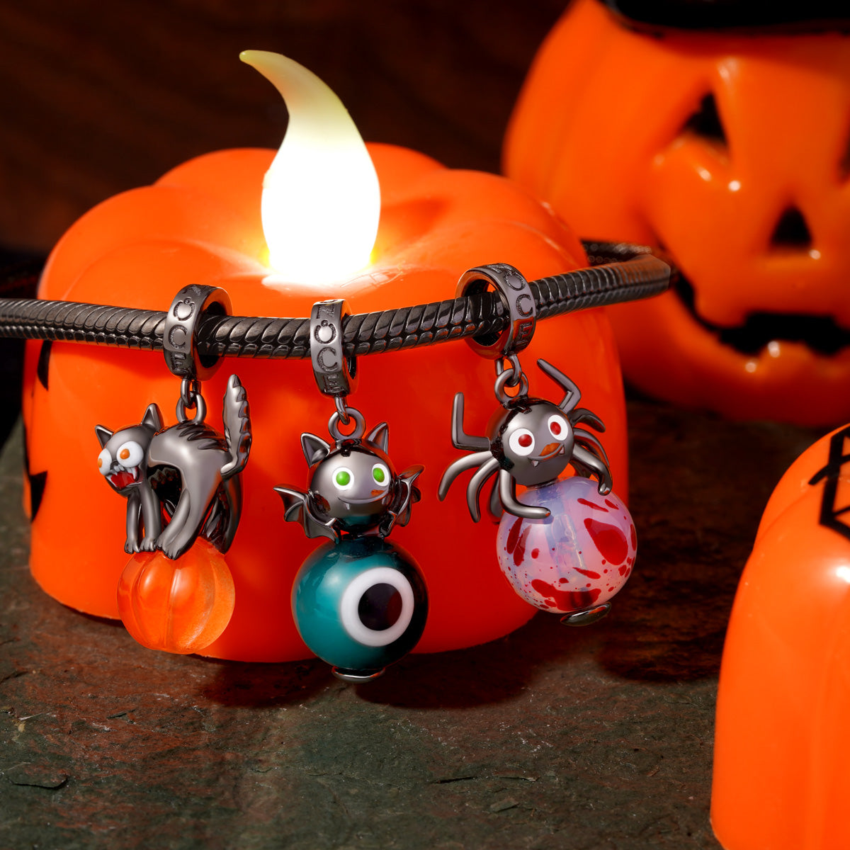 Gnoce Halloween Spider Pendant Dangle Charm_3