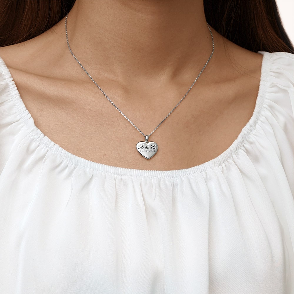 Gnoce Engravable Heart Name Necklace_4