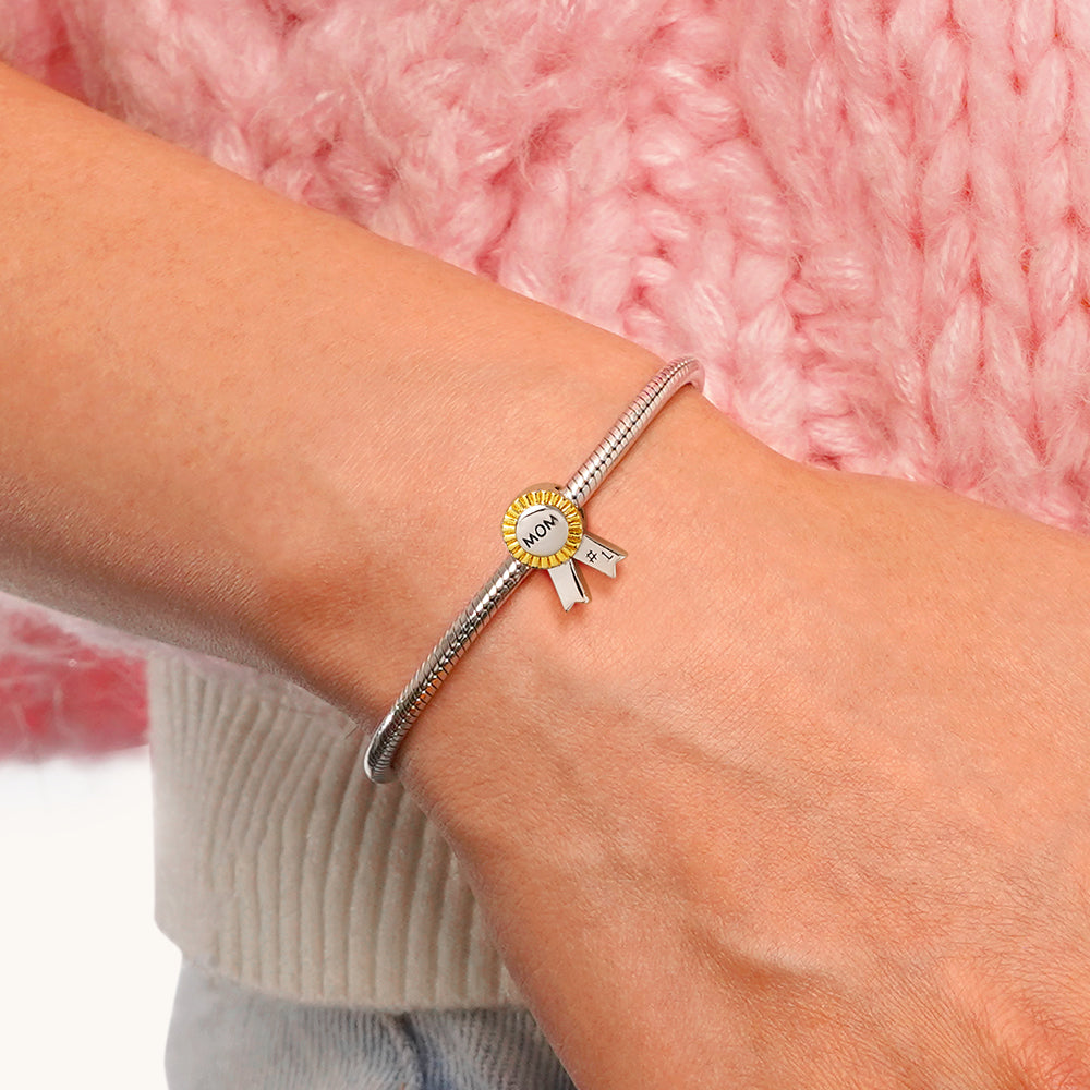 Gnoce Mom Ribbon Badge Charm_5