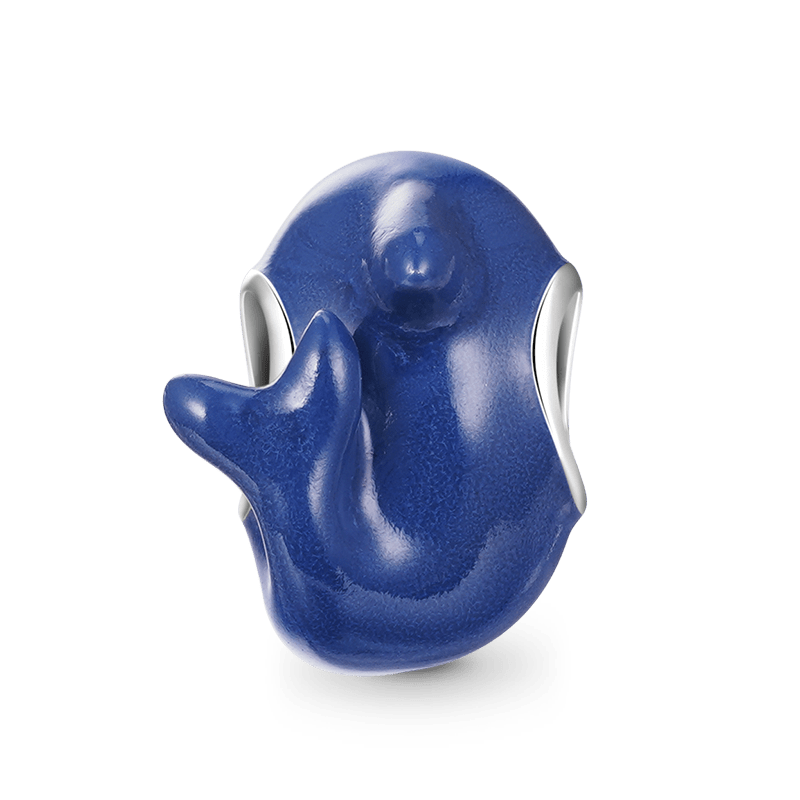 Gnoce Shark Embraces Heart Gem Charm_2