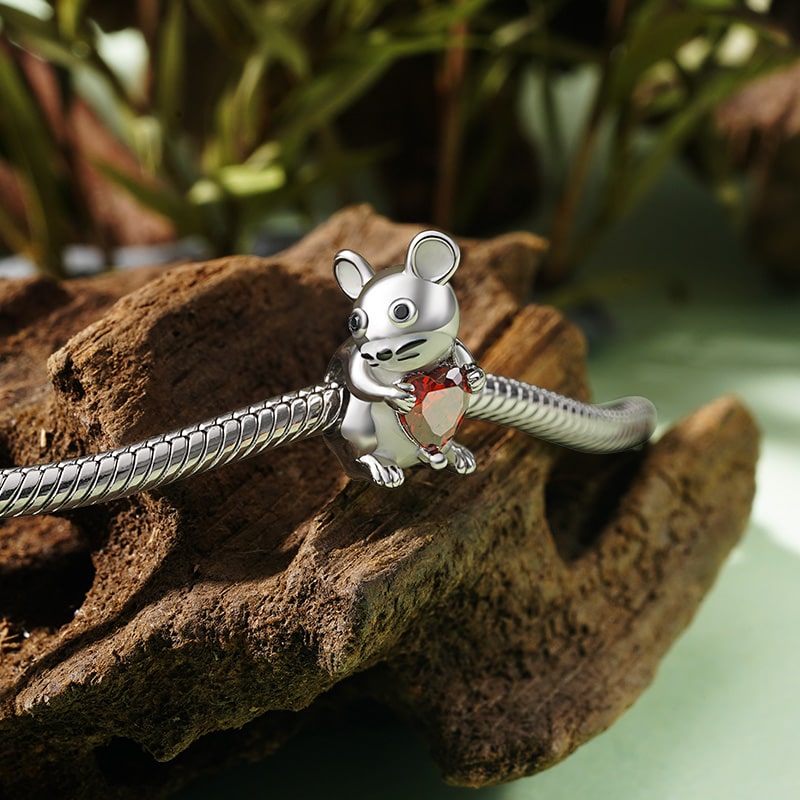 Gnoce Chinese Zodiac Rat Embraces Heart Gem Charm_3