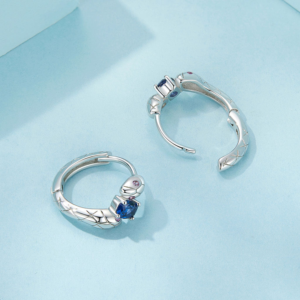 Gnoce Snake Huggie Hoop Earrings_2