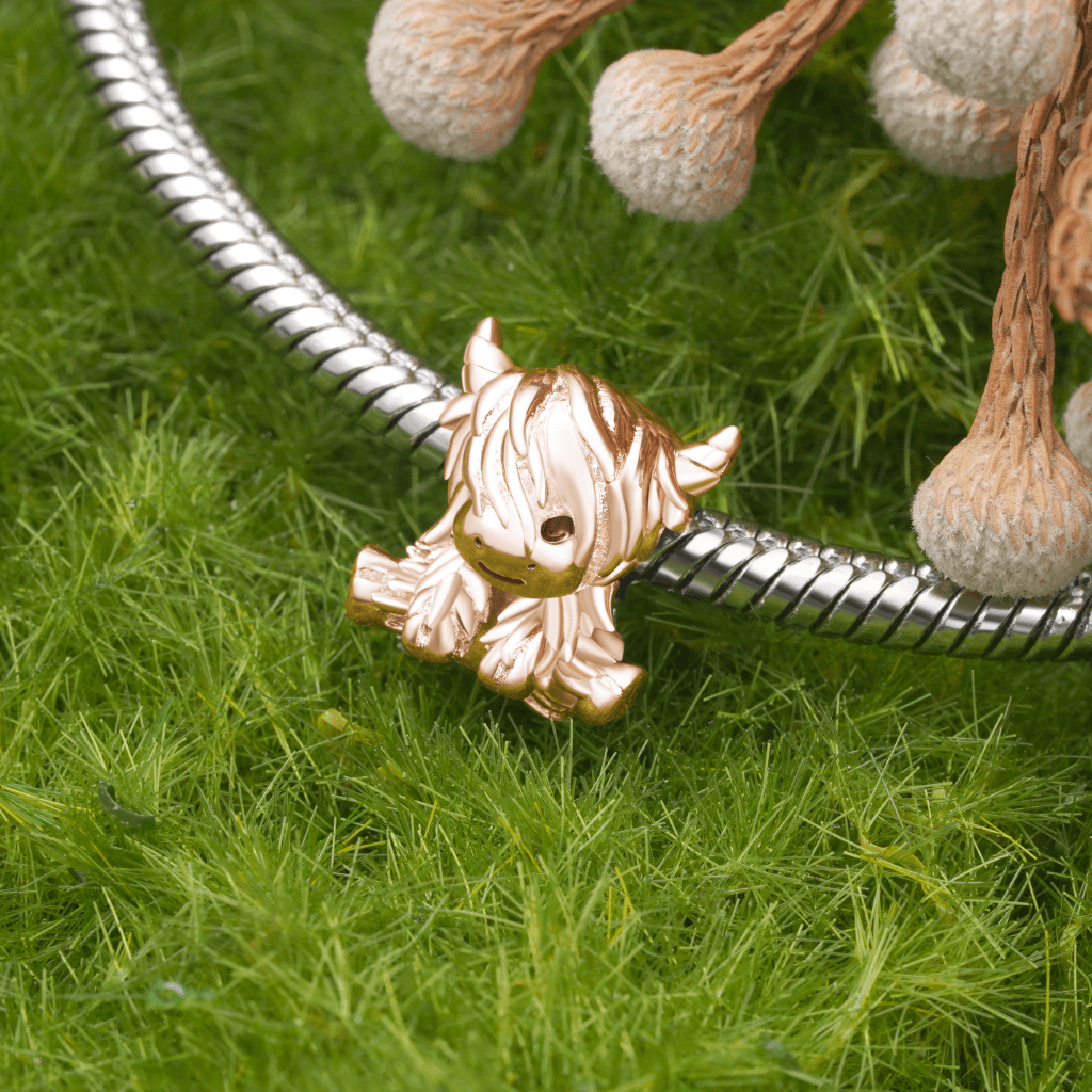 Gnoce Rose Gold Scottish Highland Cow Charm_3
