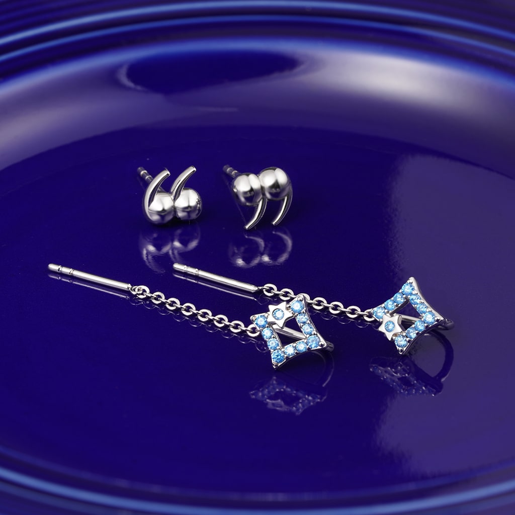 Gnoce Quotation Mark Stud Earrings_3