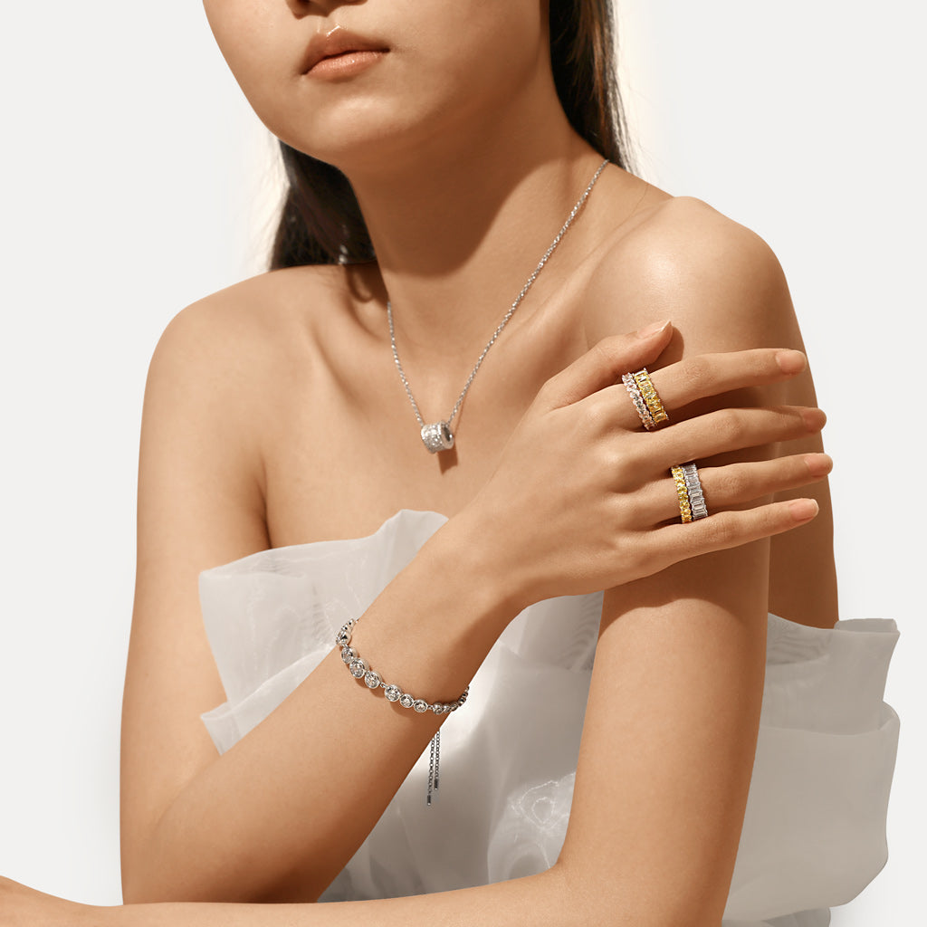 Gnoce White Topaz Baguette Cut Eternity Band Ring_6