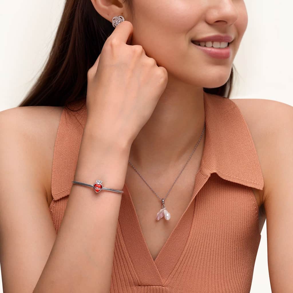 Gnoce Sacred Heart of Jesus Red Religious Charm_4