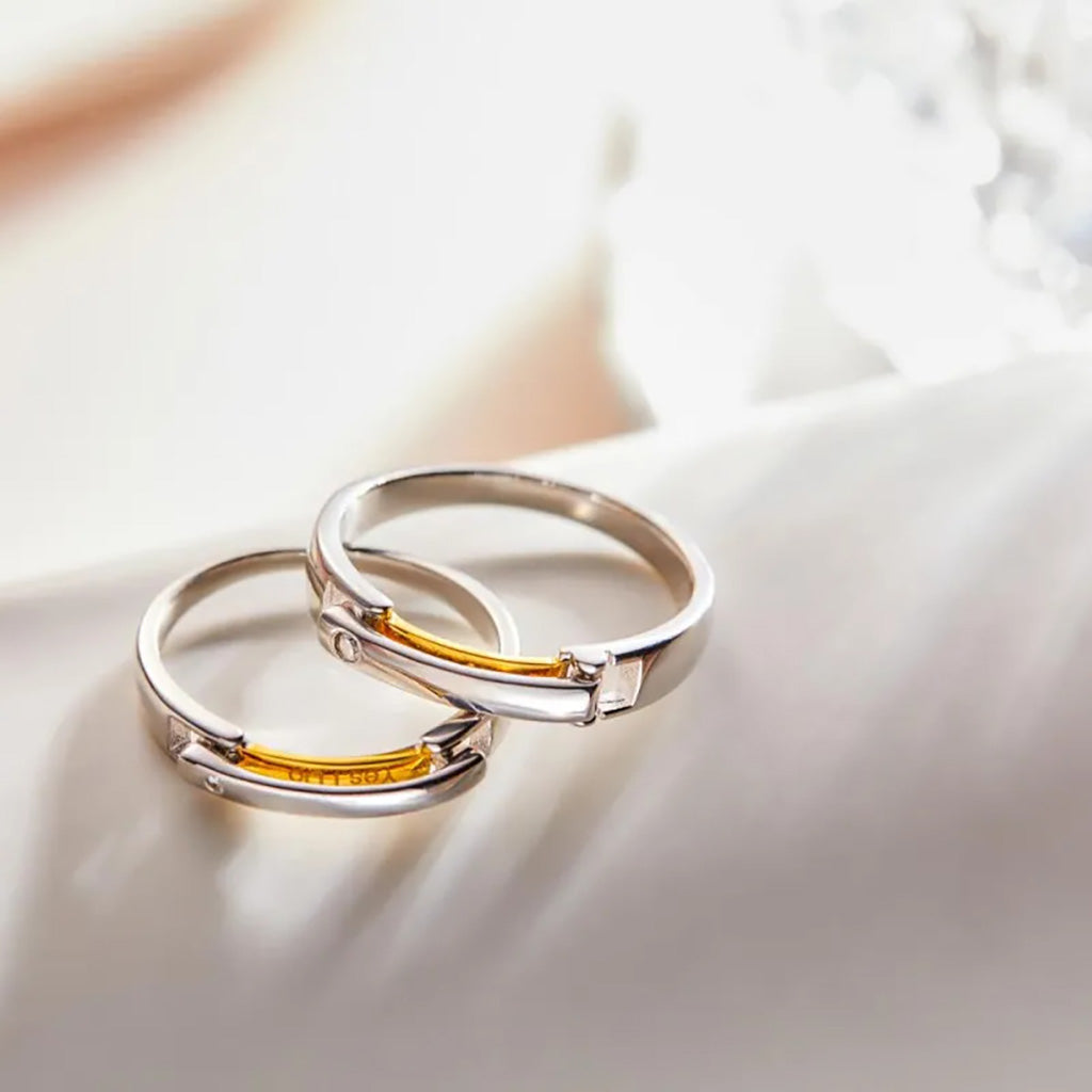 Gnoce Custom Engraved Buckle Women's Ring_2