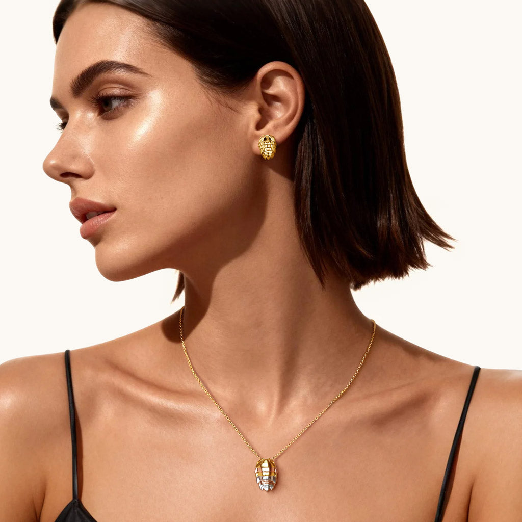 Gnoce Rainbow Isopod Insect Necklace_2