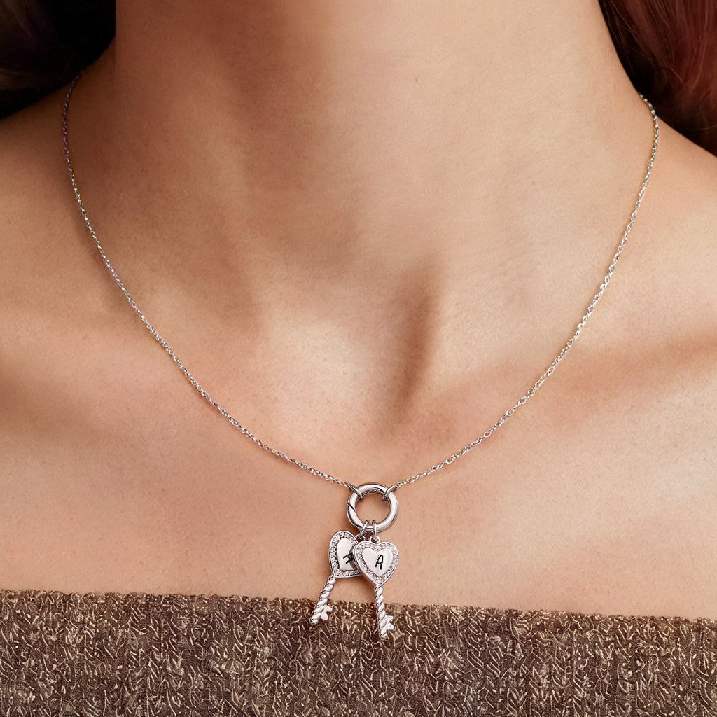 Gnoce Customized Letter Heart-shaped Key Necklace_3