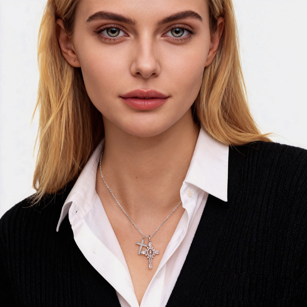 Gnoce Cross Pendant Necklace_4