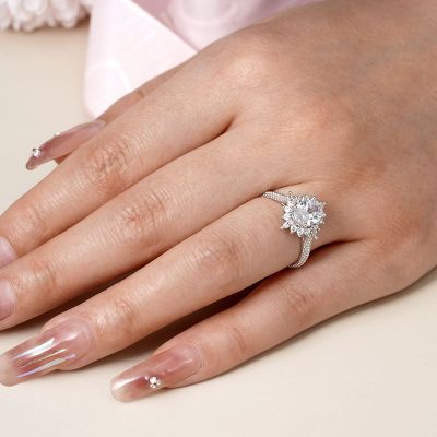 Oval-cut Promise Ring