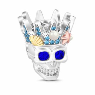 A Friendly Smile And Eyes Skull To Teach You To Be Kind To Every One